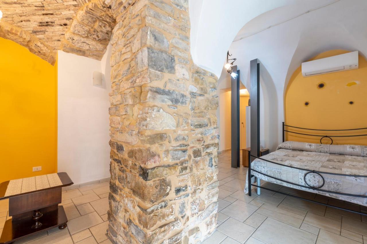 Agriturismo Il Vecchio Mulino Terzorio Buitenkant foto