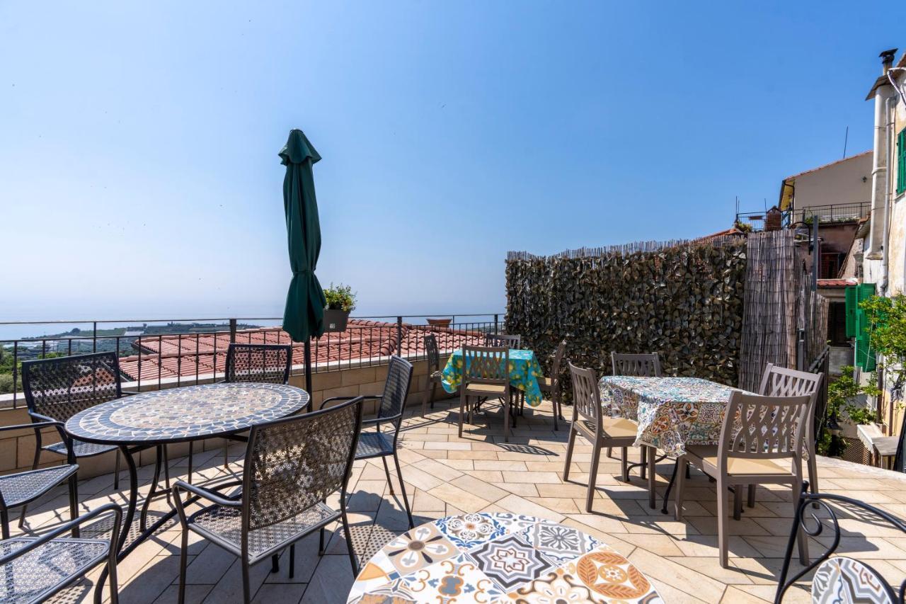 Agriturismo Il Vecchio Mulino Terzorio Buitenkant foto